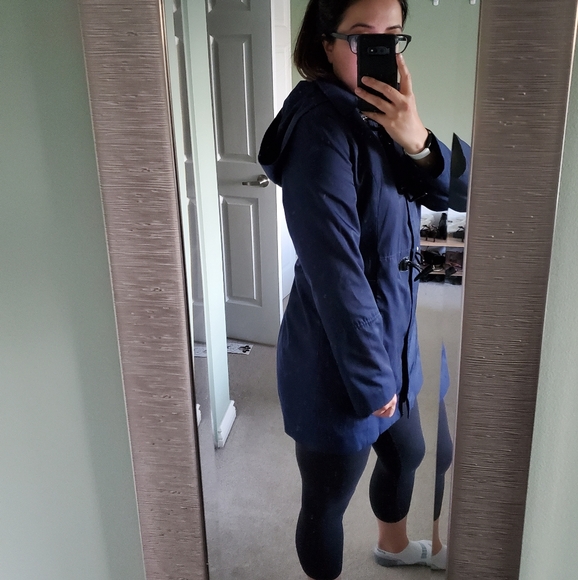 Navy blue Nautica rain jacket size medium - Picture 4 of 11